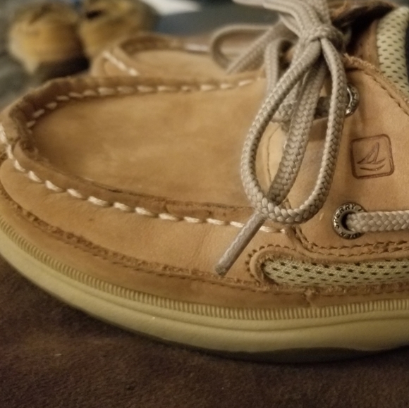 Sperry - Picture 3 of 4